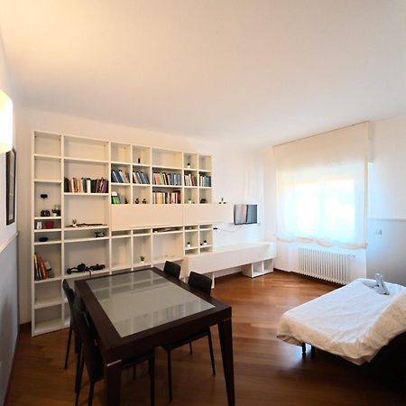 Almacasa A Modern Homeholiday La Spezia Luaran gambar