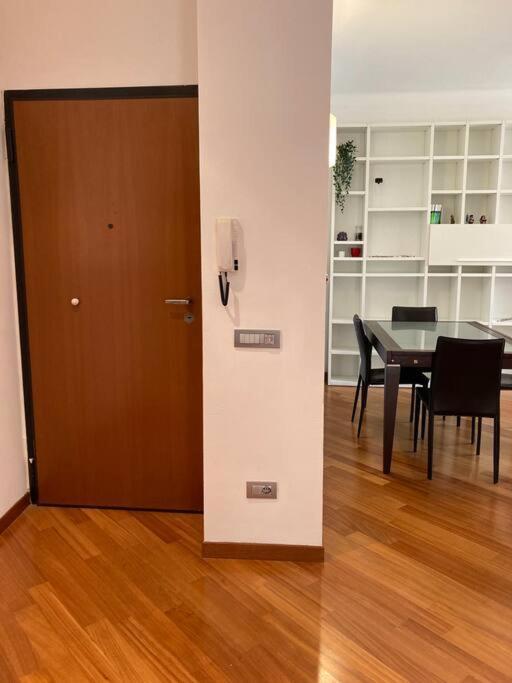 Almacasa A Modern Homeholiday La Spezia Luaran gambar